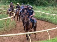 EL270923-48 - Emma Lavelle Stable Visit